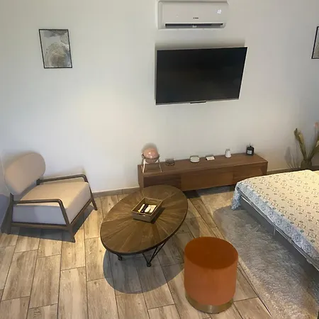 Maison Independante * Venouse